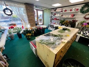 85 Front St, Stanley for lease Interior Photo- Image 2 of 2