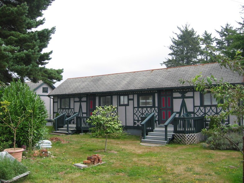 1310 Washington Ave, Long Beach, WA 98631