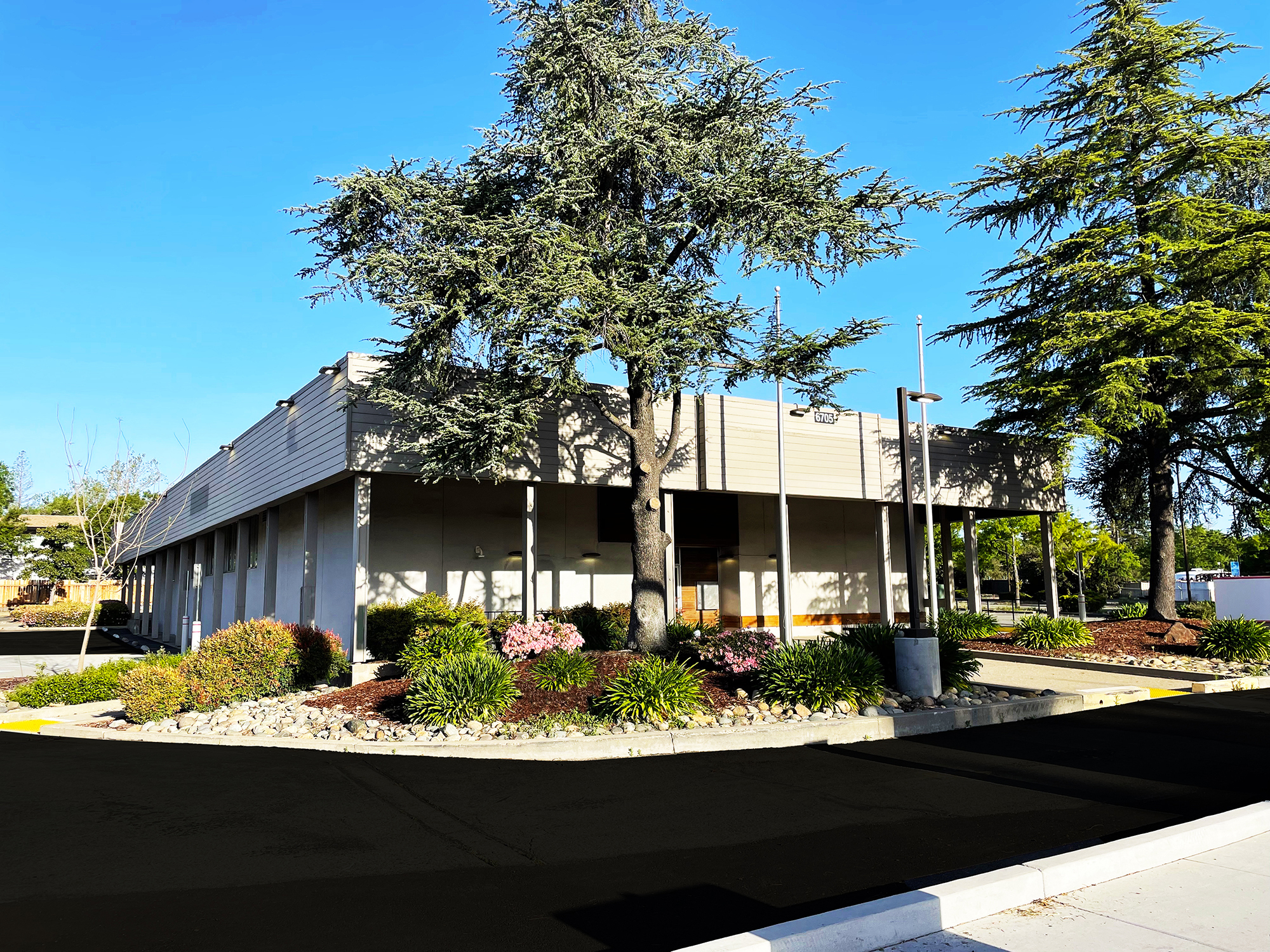 6705 Fair Oaks Blvd, Carmichael, CA for sale Building Photo- Image 1 of 11