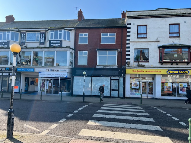 76 Victoria Rd W, Thornton Cleveleys for lease - Building Photo - Image 1 of 1