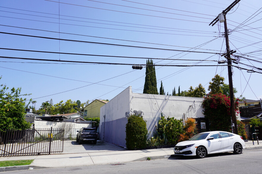 3325 Division St, Los Angeles, CA for sale - Primary Photo - Image 1 of 1