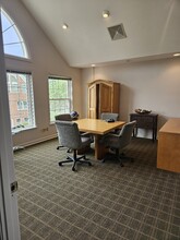 9668-9683 Main St, Fairfax, VA for lease Interior Photo- Image 2 of 14