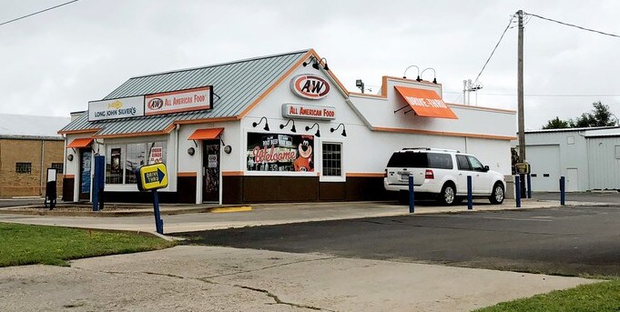 3800 10th St, Great Bend, KS for sale Primary Photo- Image 1 of 1
