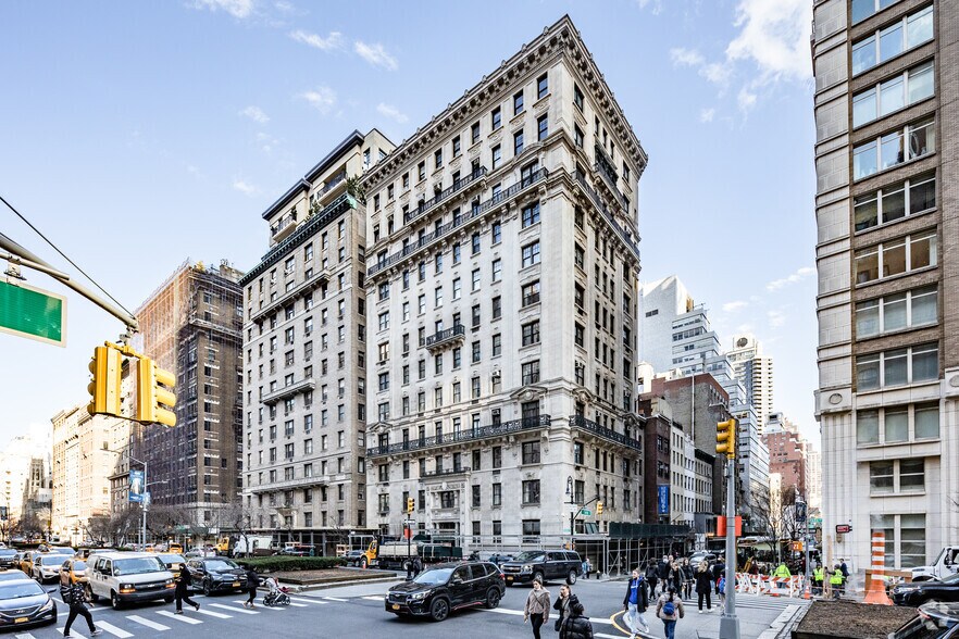 1752 Park Ave New York Ny 10035 521 Park Ave, New York, NY 10065 | LoopNet