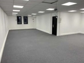 Office in Vénissieux for lease Interior Photo- Image 1 of 10