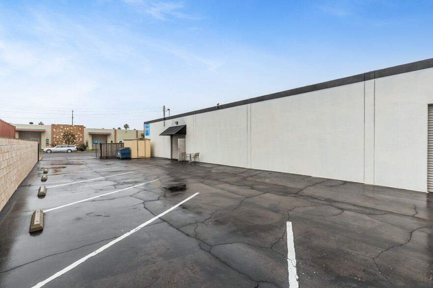 640 Terminal Way, Costa Mesa, CA for sale - Primary Photo - Image 1 of 1