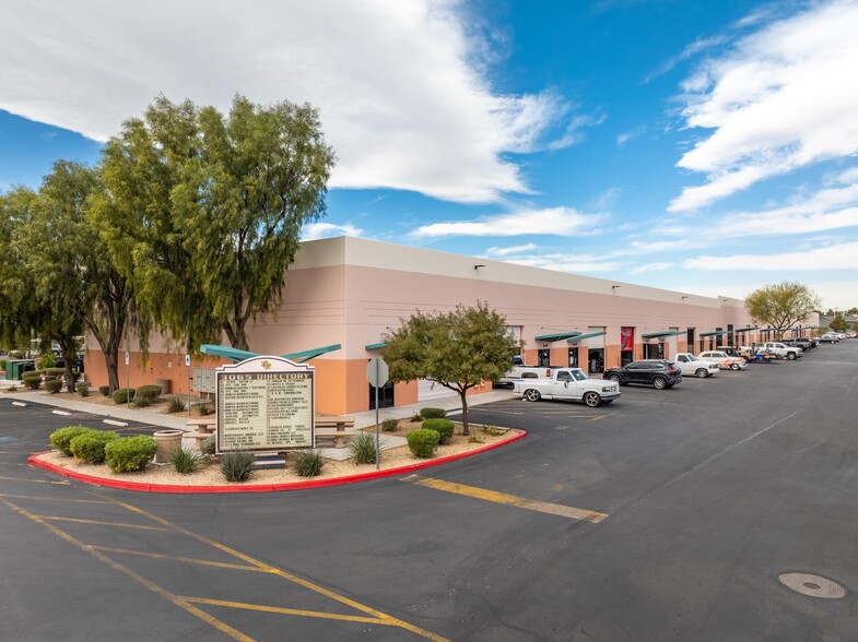 Cheyenne Rancho Professional Plaza - Warehouse