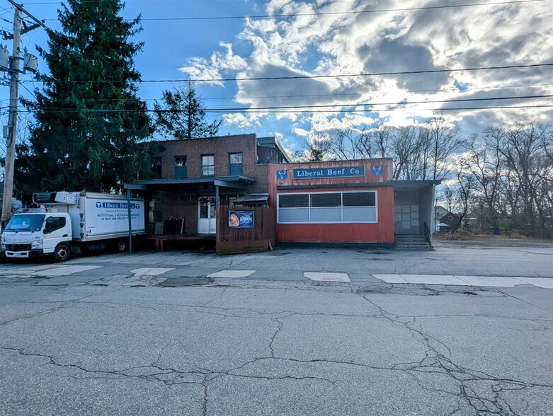 14 West Terrace St, Claremont, NH for sale - Primary Photo - Image 1 of 11