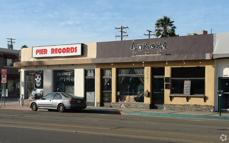 2301-2307 W Balboa Blvd, Newport Beach, CA for lease - Building Photo - Image 2 of 19