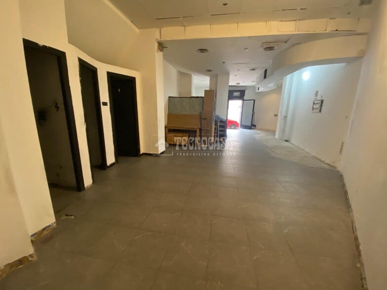 Retail in Mejorada del Campo, Madrid for sale - Interior Photo - Image 3 of 8