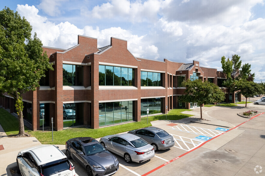 1800 Preston Park Blvd, Plano, TX for lease - Building Photo - Image 1 of 20