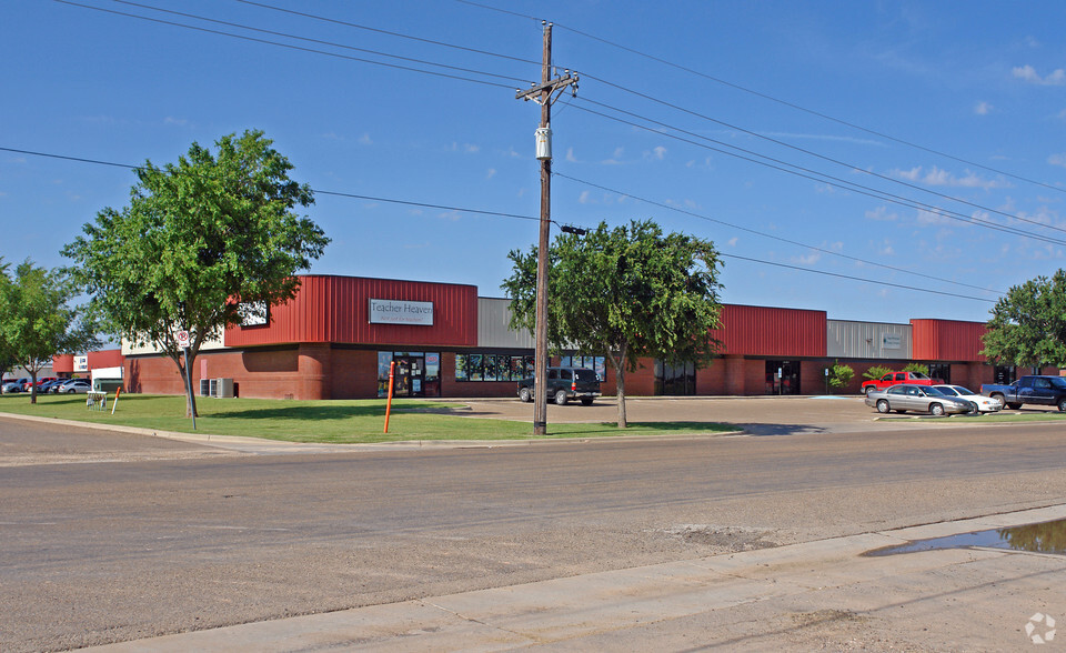 6101 43rd St, Lubbock, TX for lease - Primary Photo - Image 1 of 44