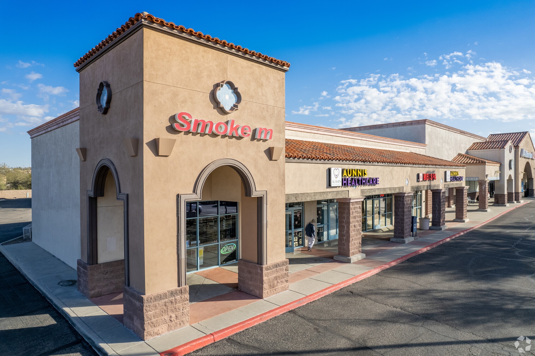 5075 N La Canada Dr, Tucson, AZ for lease Primary Photo- Image 1 of 11