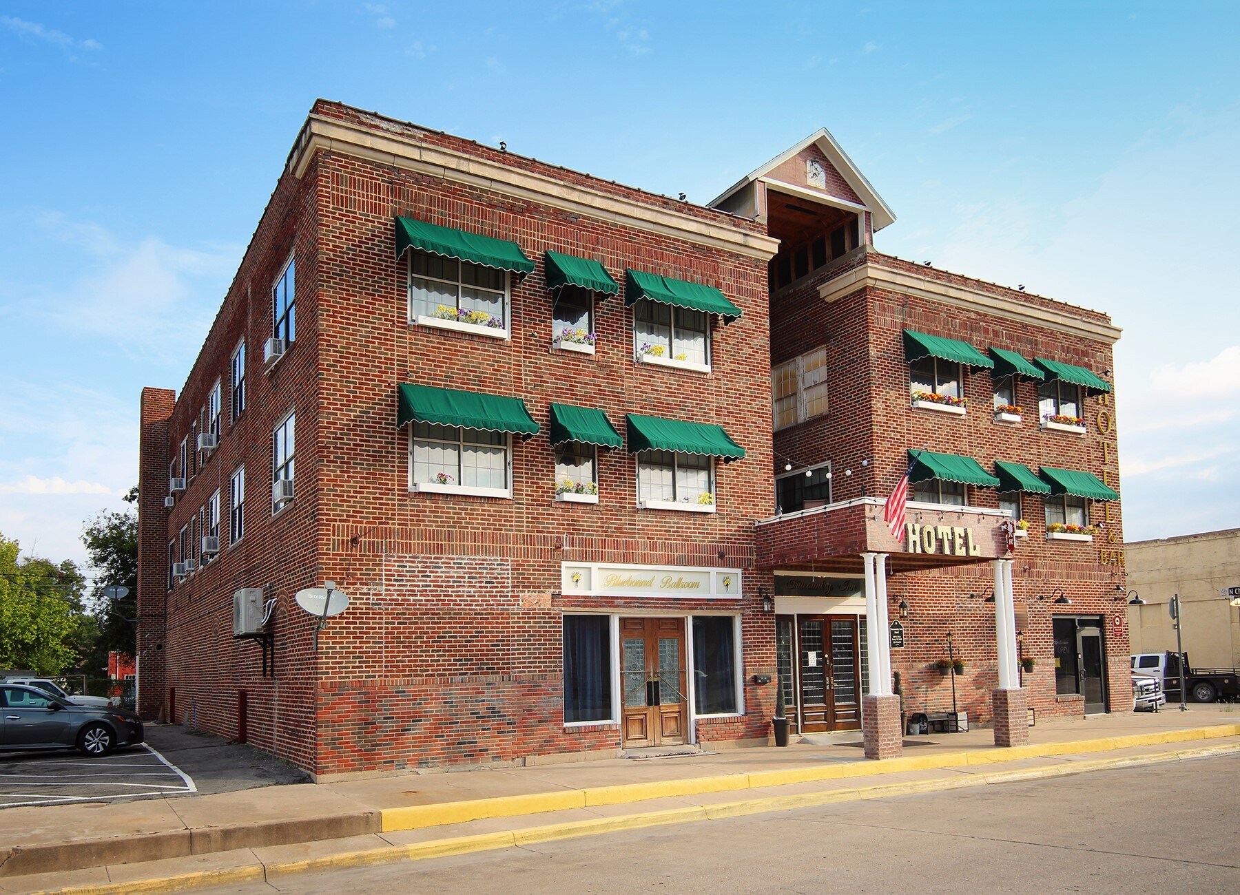 , Brady, TX 76825 Trucountry Inn