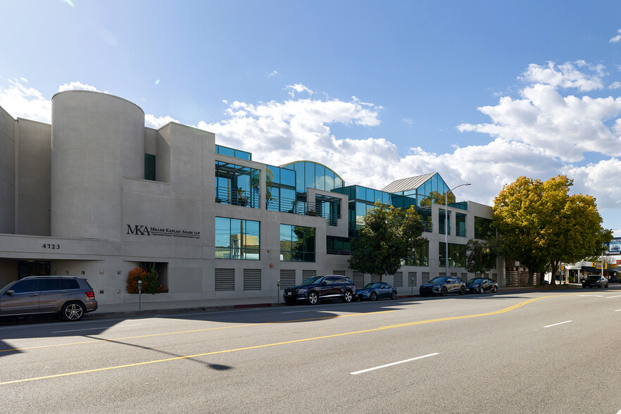 4123 Lankershim Blvd, North Hollywood, CA for sale - Building Photo - Image 3 of 13