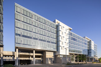 More details for 5550-5570 Explorer Dr, Mississauga, ON - Office for Lease