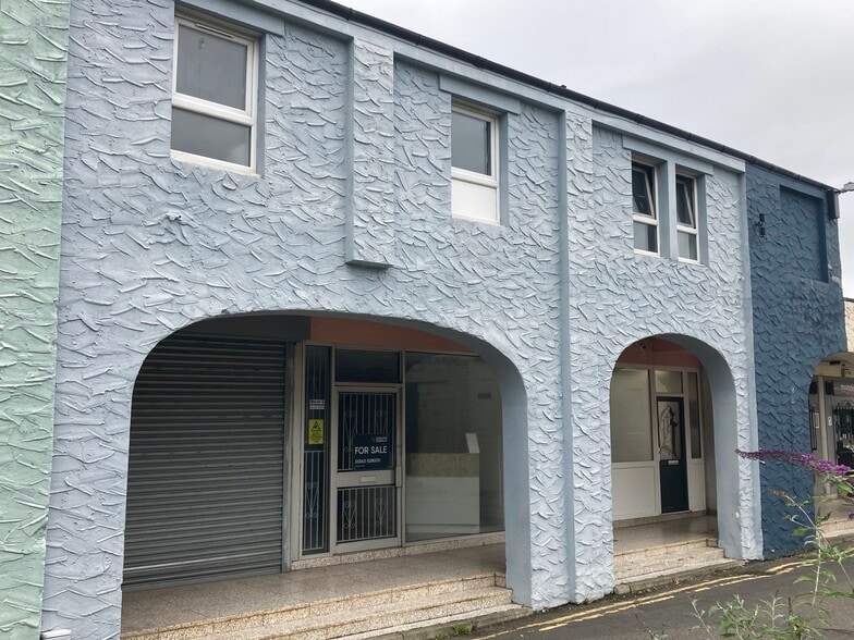 4 Burns Statue Sq, Ayr for sale - Building Photo - Image 1 of 11