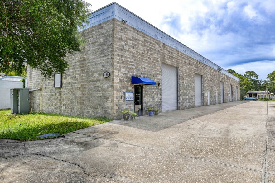 490 Levy Rd, Atlantic Beach, FL for sale - Primary Photo - Image 1 of 1