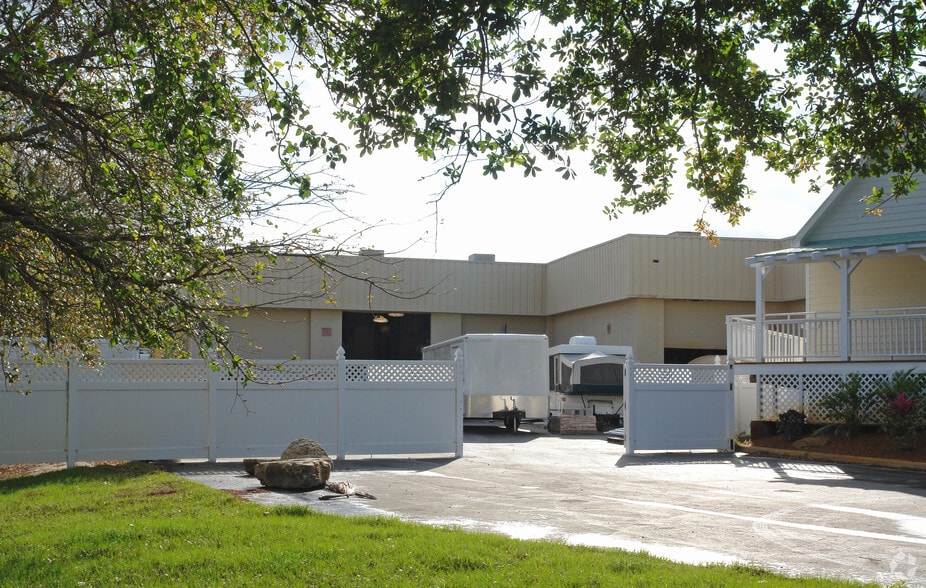 2600 High Ridge Rd, Boynton Beach, FL for sale - Building Photo - Image 2 of 9