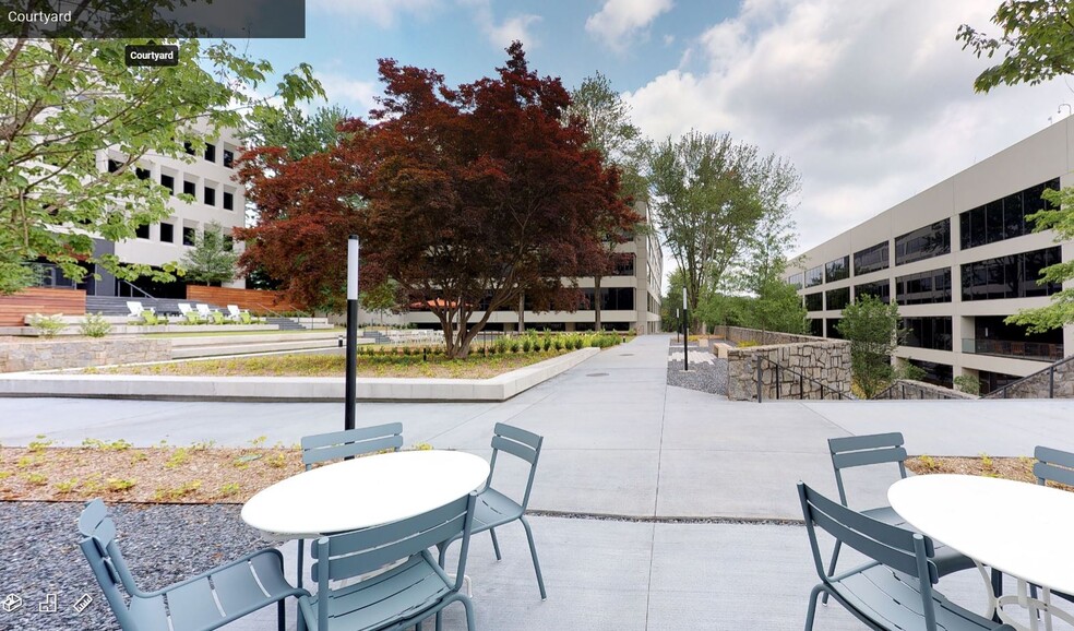 380 Interstate N Pky SE, Atlanta, GA for lease - Building Photo - Image 1 of 8