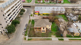 125 N San Marcos, San Antonio TX - Owner Financed Property