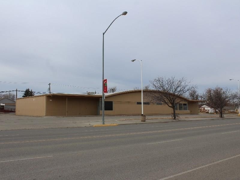 618 N Center Ave, Hardin, MT for sale Primary Photo- Image 1 of 1