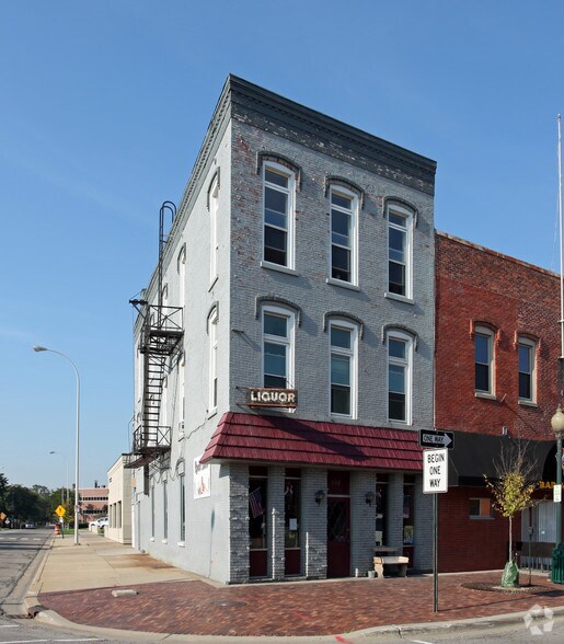 132 E Front St, Monroe, MI for sale - Primary Photo - Image 1 of 1