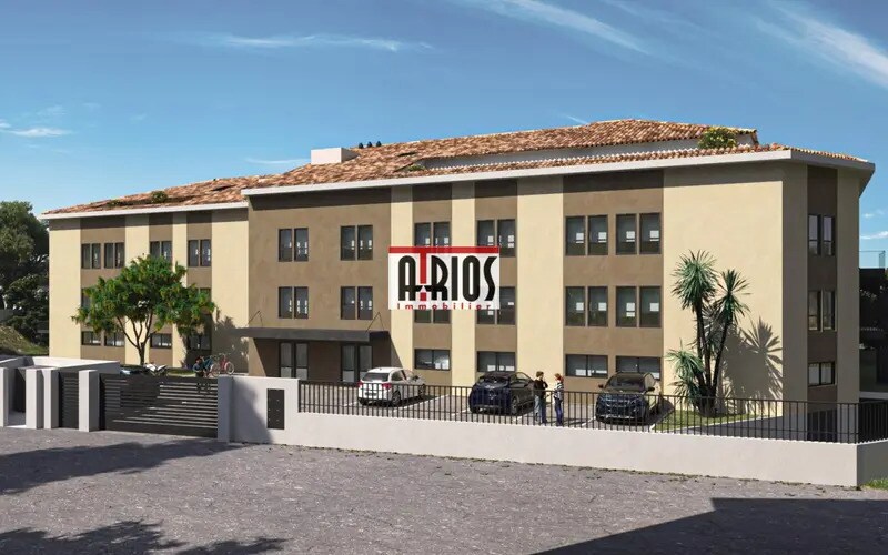 Office in Sanary-sur-Mer for sale Building Photo- Image 1 of 9