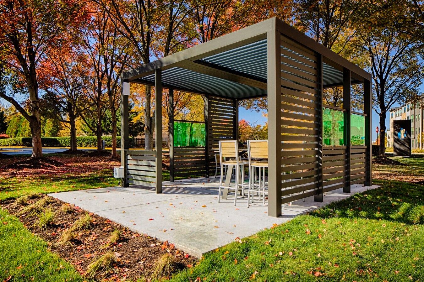 13241 Woodland Park Rd, Herndon, VA 20171