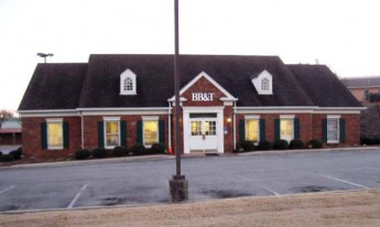 27 Park Rd, Pleasant Grove, AL for lease - Building Photo - Image 2 of 5