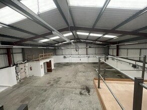 Kiln Hl, Slaithwaite for lease Interior Photo- Image 2 of 2