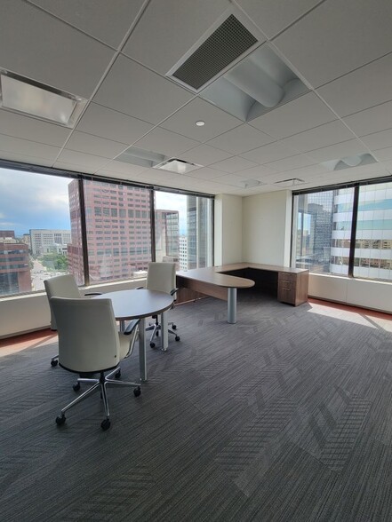 1660 Lincoln St, Denver, CO for lease - Interior Photo - Image 2 of 29