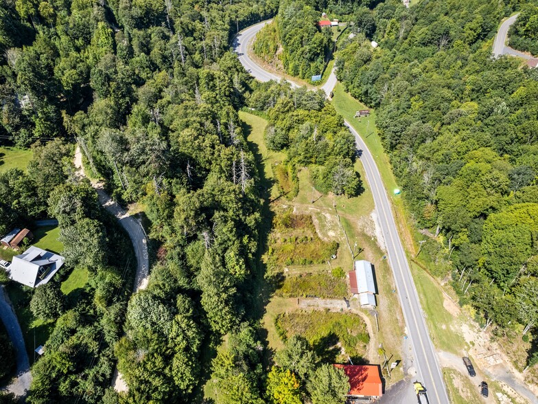 11178 US 19N, Maggie Valley, NC for sale - Building Photo - Image 2 of 14