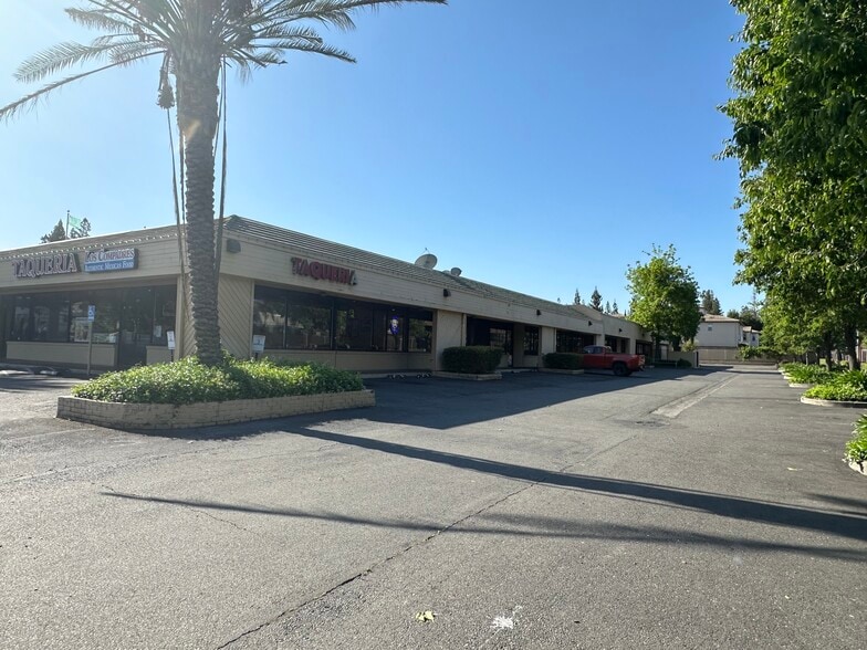 2550 Fair Oaks Blvd, Sacramento, CA for lease - Building Photo - Image 2 of 8