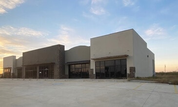 90 Access dr, Cotulla, TX for lease Interior Photo- Image 1 of 1