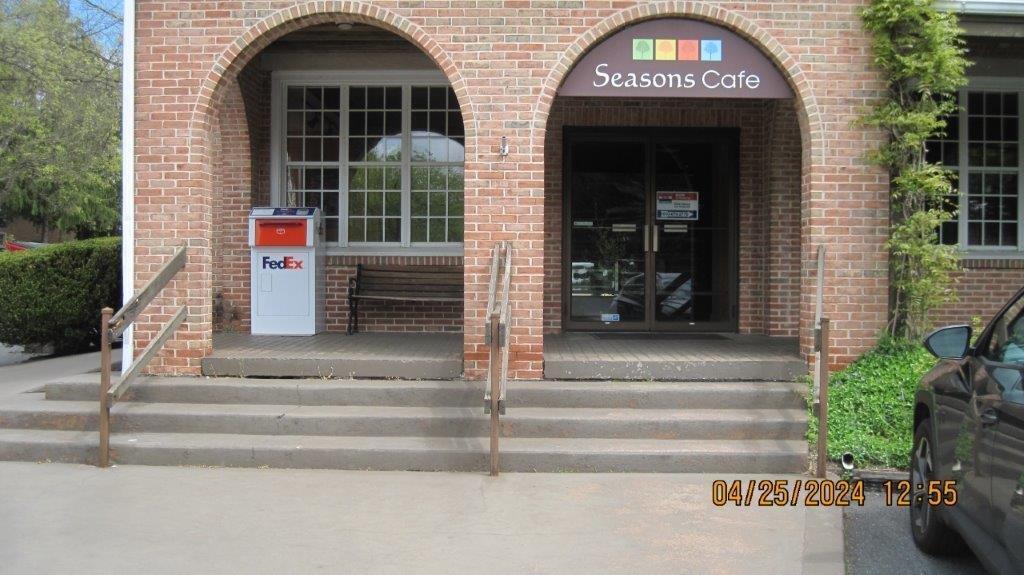 15-33 Village Center Dr, Reading, PA for sale Primary Photo- Image 1 of 1