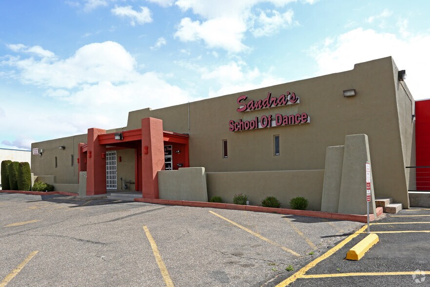 1624 Eubank Blvd NE, Albuquerque, NM 87112