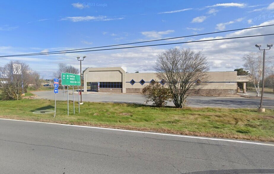 887 State Route 11, Champlain, NY for sale - Building Photo - Image 1 of 1