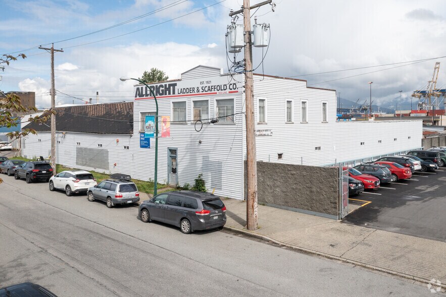 1481 Franklin St, Vancouver, BC for lease - Building Photo - Image 3 of 6