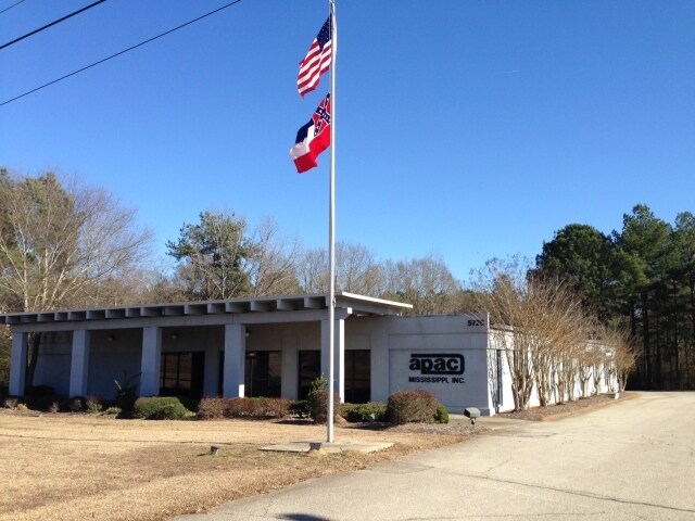 5725 Highway 18 W, Jackson, MS for sale Primary Photo- Image 1 of 1