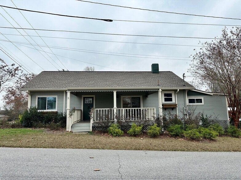 601 S 7th St, Opelika, AL for sale - Primary Photo - Image 1 of 1
