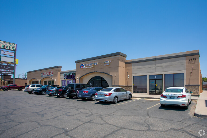 9515 Gateway Blvd W, El Paso, TX for lease - Building Photo - Image 1 of 16