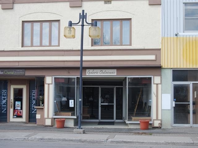 305 Rue Notre-Dame, Gatineau, QC for sale Building Photo- Image 1 of 1