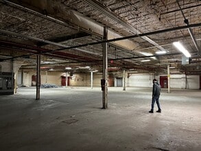 117 9th St, Brooklyn, NY for lease Interior Photo- Image 2 of 2