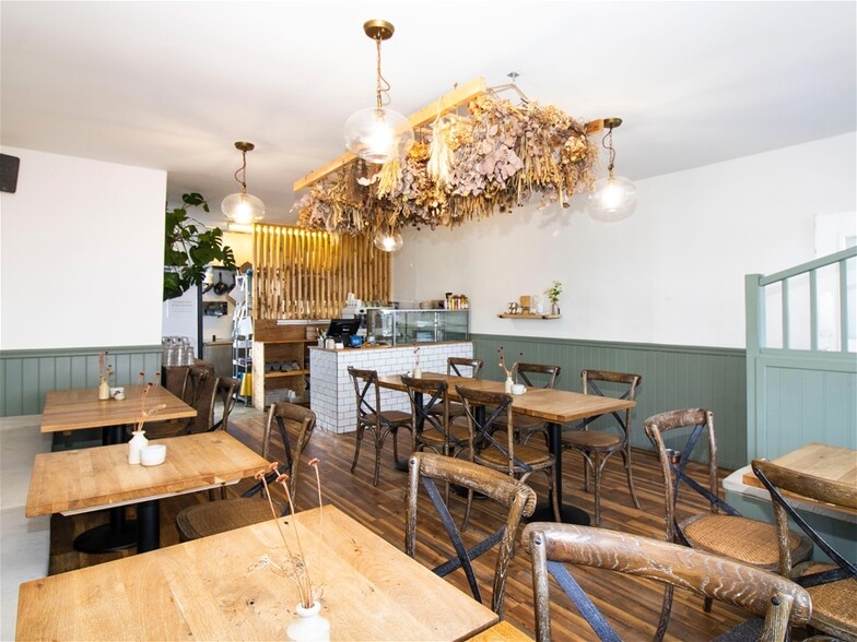 Cult Café, Ullapool for lease - Building Photo - Image 2 of 9