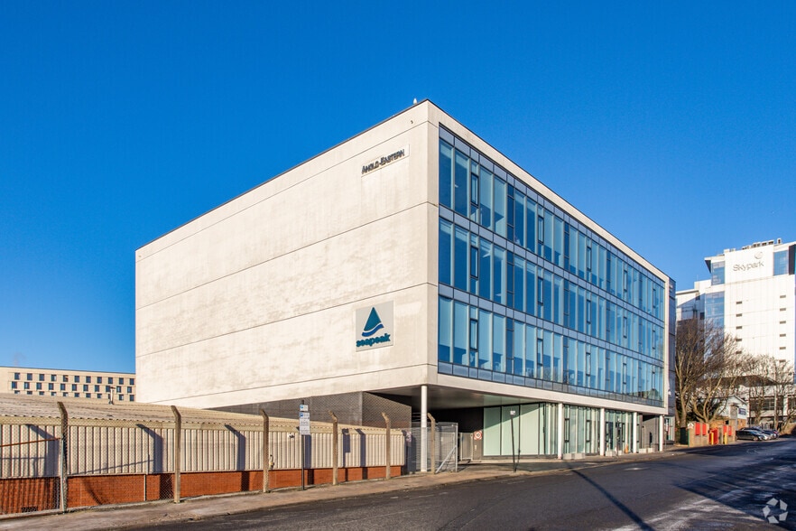 144 Elliot St, Glasgow for sale - Primary Photo - Image 1 of 1