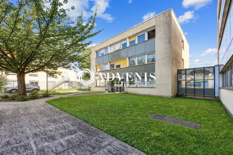 Office in Noisiel for sale Building Photo- Image 1 of 12