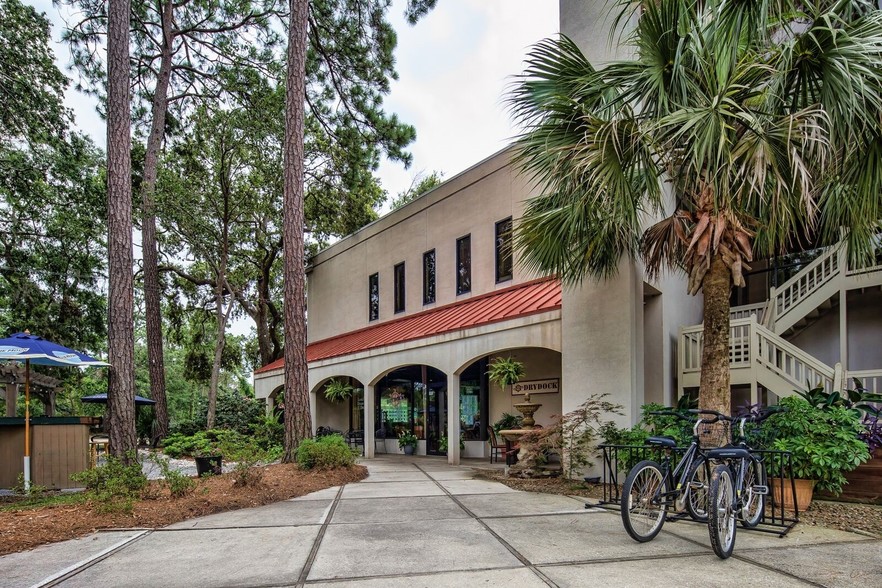 840 William Hilton Pky, Hilton Head Island, Sc 29928 - Atrium Building 