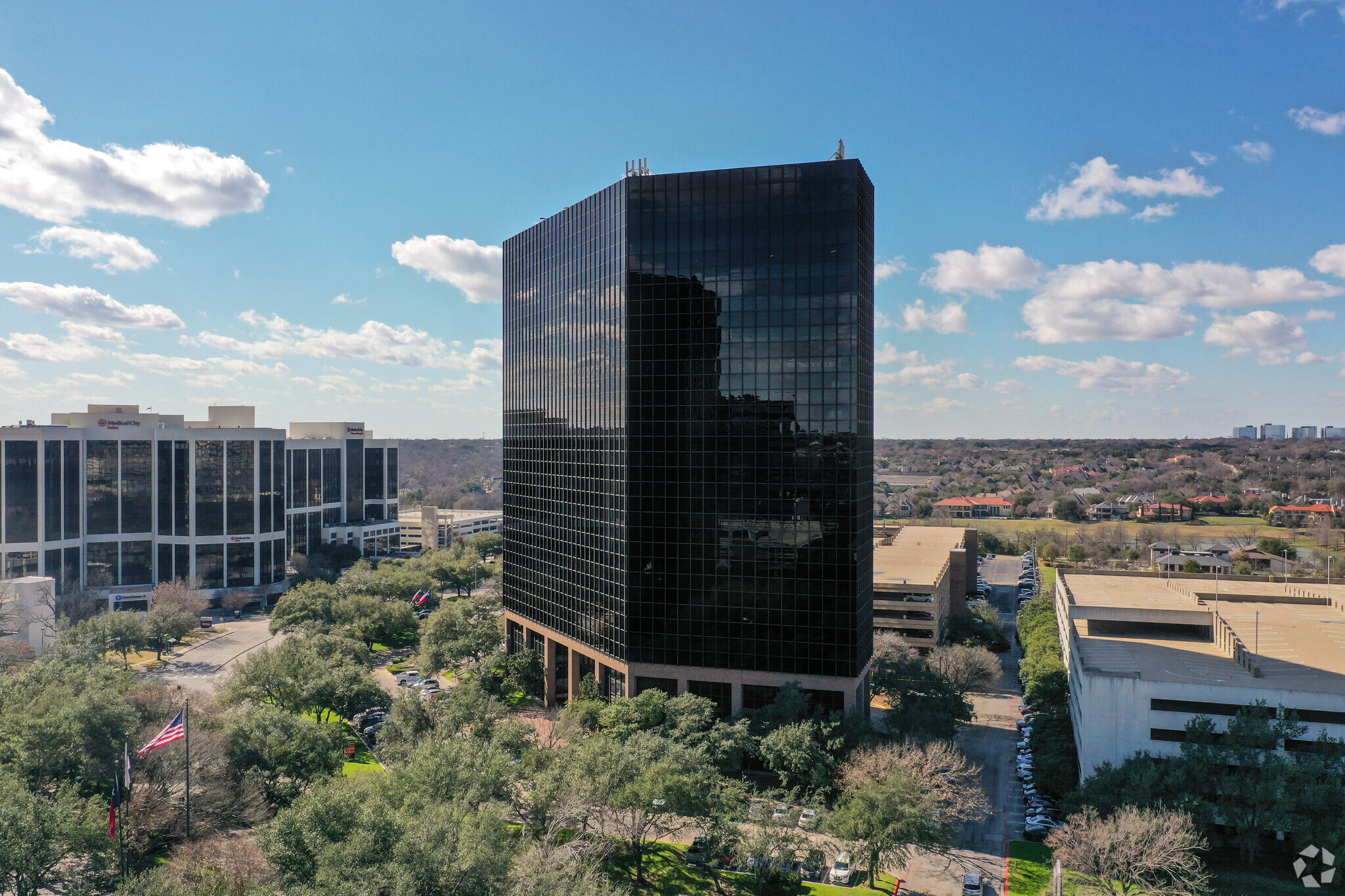 12221 Merit Dr, Dallas, TX 75251 - Three Forest Plaza | LoopNet.com