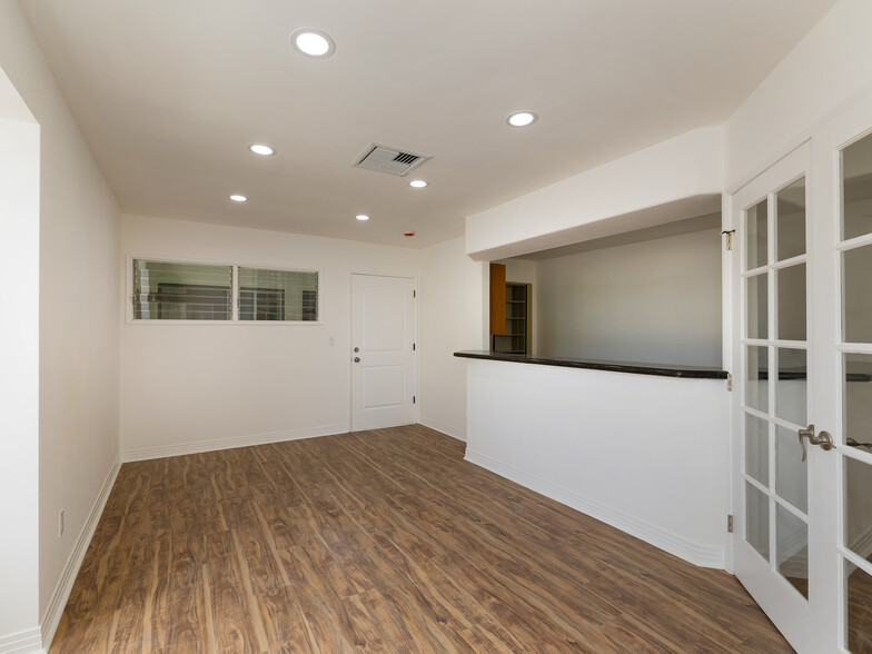 519-525 Main St, El Segundo, CA for lease - Interior Photo - Image 2 of 37